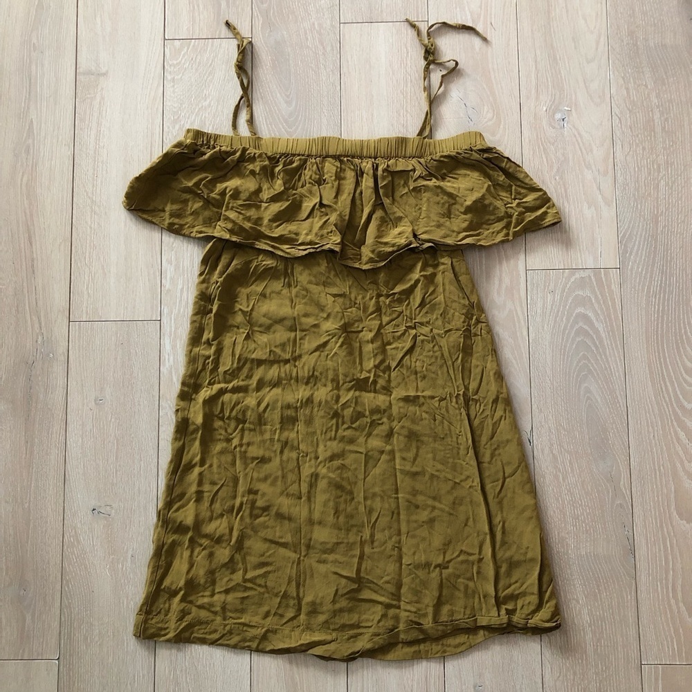 H&M Off the Shoulder Strappy Dress in Olive Green Size 6